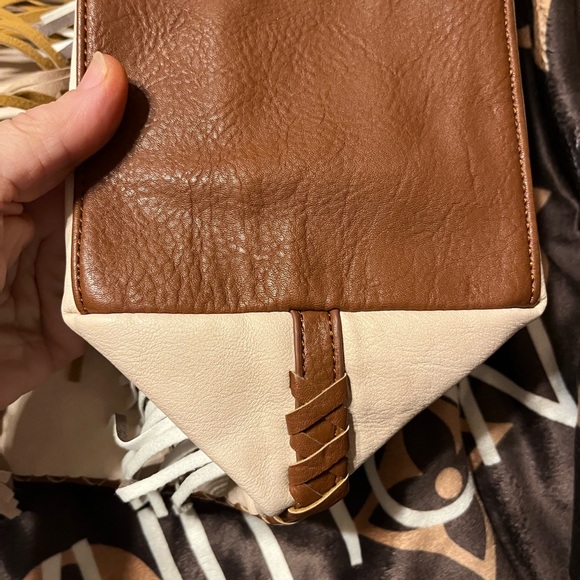 Steven Madden Steven NWOT  Brown Fringe Handbag - Picture 7 of 15